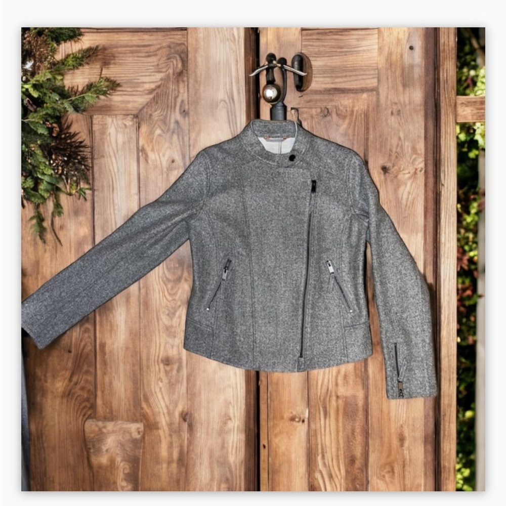 Banana Republic Moto Grey Boiled Wool laser cut blazer -Sz M-zipperdetails NWOT - Picture 5 of 12